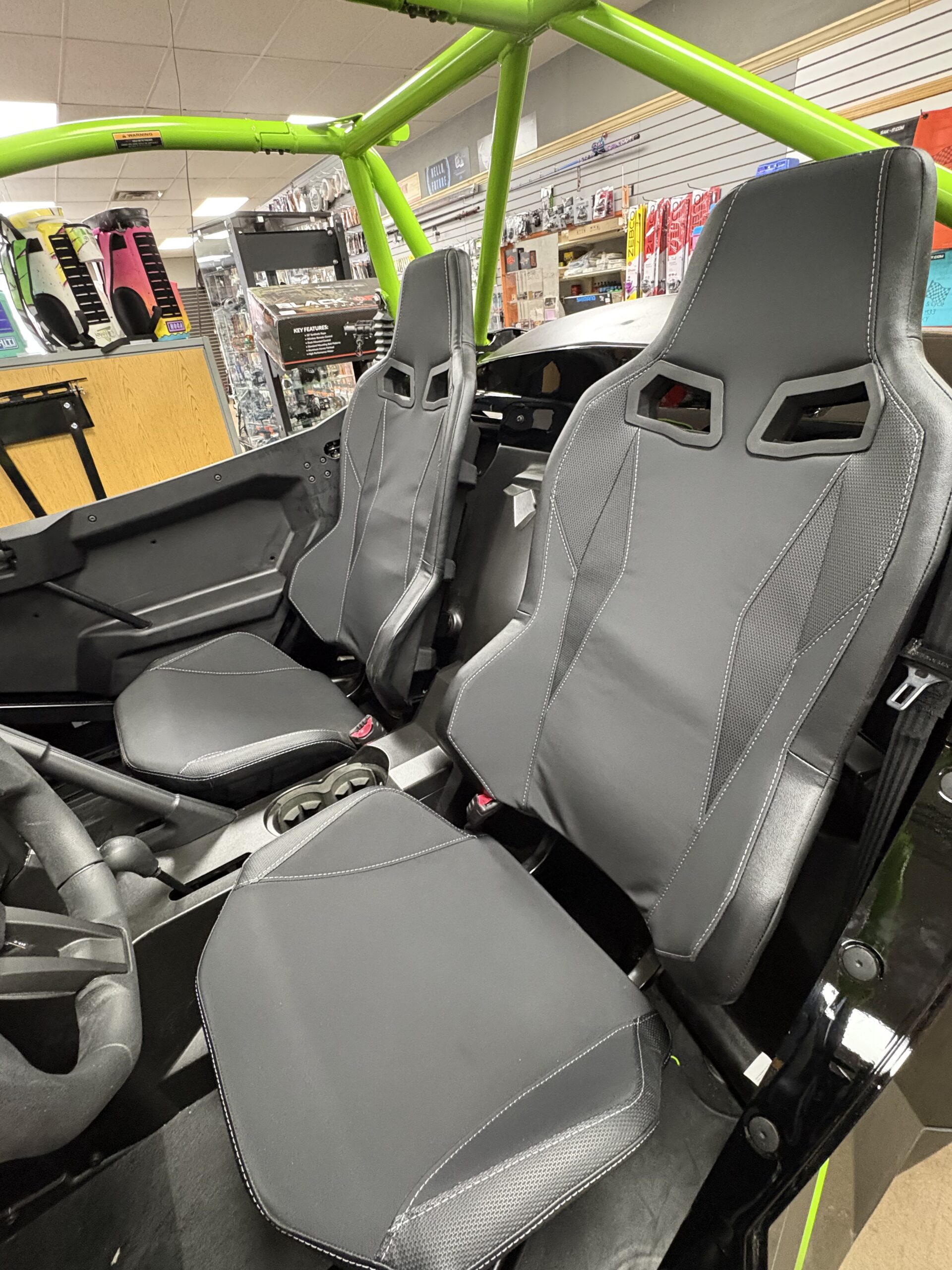 2025 WILDCAT XX LIMITED BLACK - Image 5