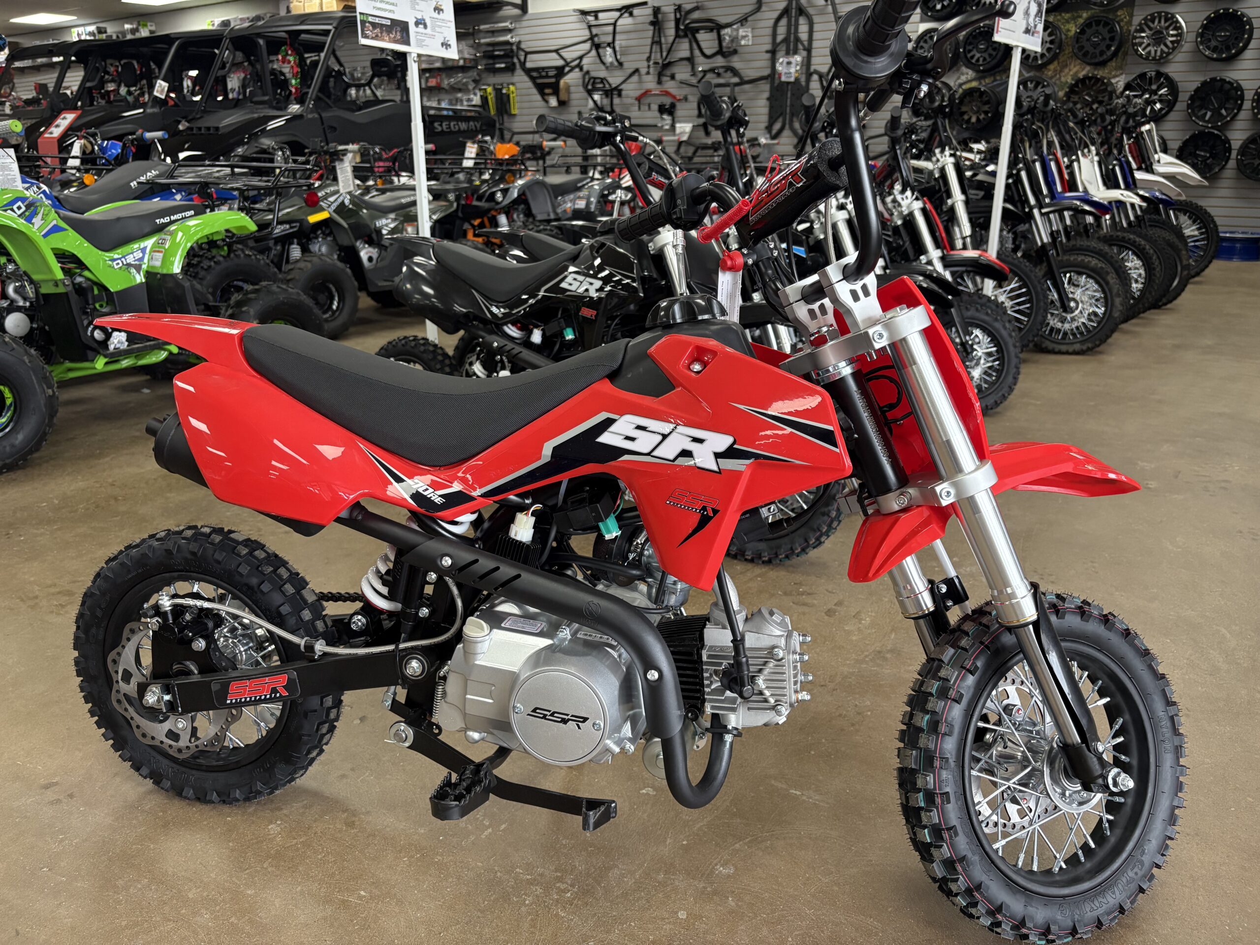 2025 SSR MOTORSPORTS SR70AE RED